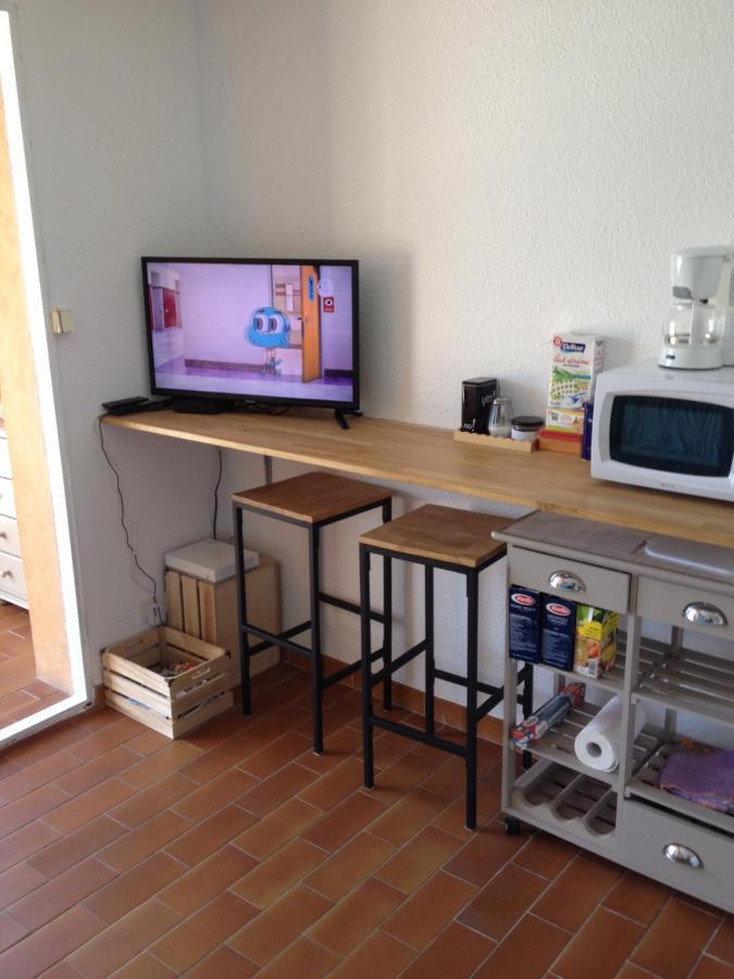 Au Calme Dans Hameau Fleuri Joli Studio 3 Pers Piscine Parking Wi-Fi Vence Buitenkant foto